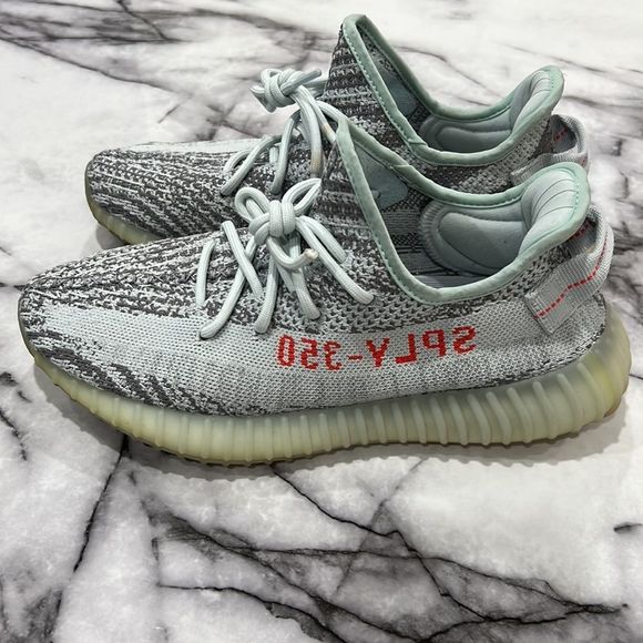 1000% Auth 2017 Yeezy Boost 350 V2 ‘Blue Tint’ Size 8 - Picture 6 of 11